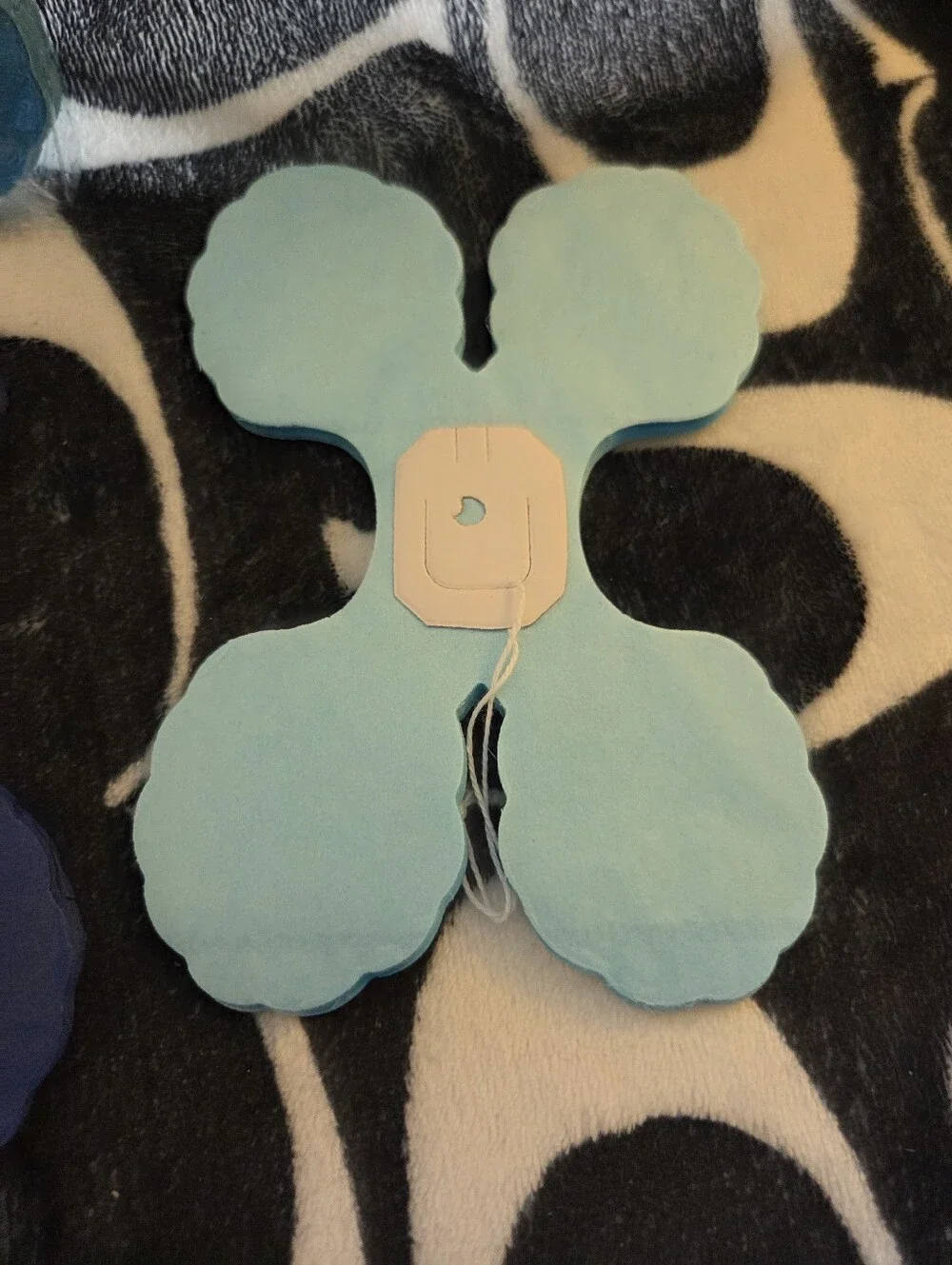 6-Pack Blue Theme Four Leaf Clover Tissue Paper Flower Garlands, NWT